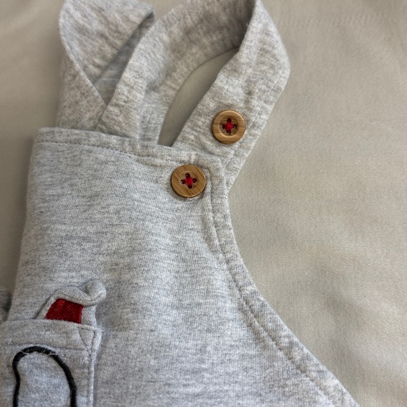 Ellen Degeneres - Light Grey Baby Overalls with adjustable shoulder straps - Picture 5 of 5